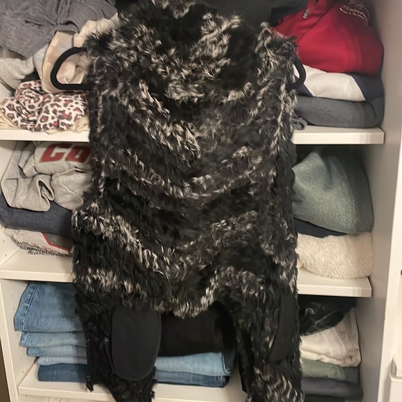 Marc Jacobs rabbit fur vest - Picture 3 of 4